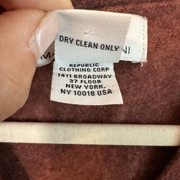 Cashmere V-Cardigan by Magashoni, Size Large - Picture 3 of 6